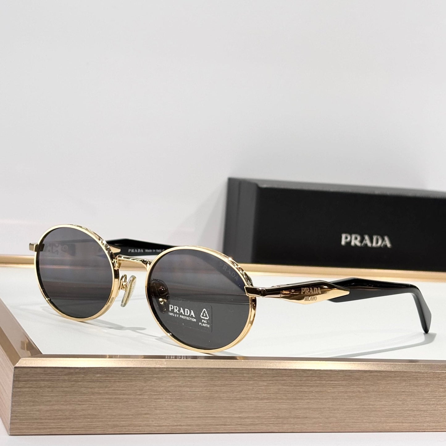 Prad Symbole Oval Metal - Vichyluxury