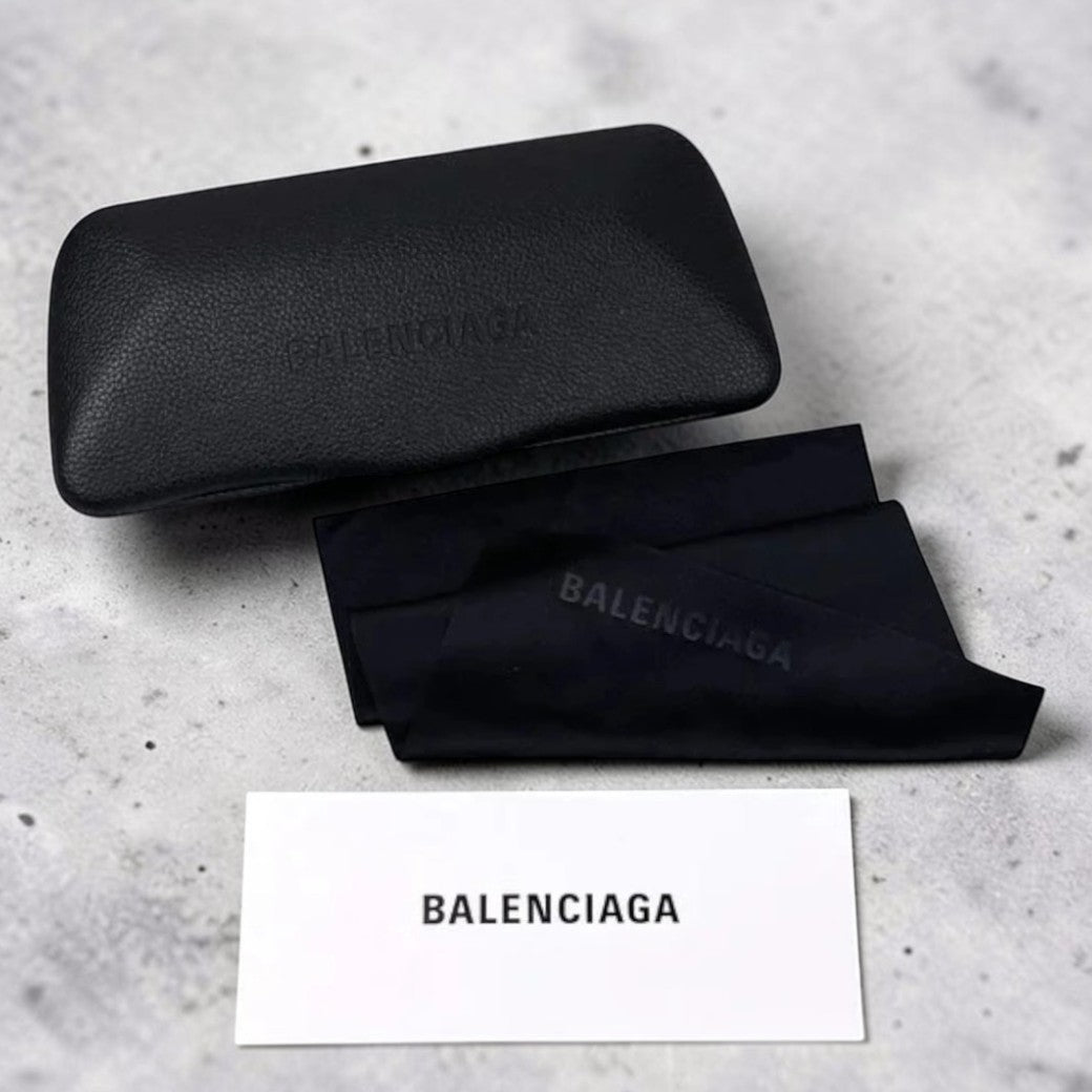 Balenci Noir - Vichyluxury