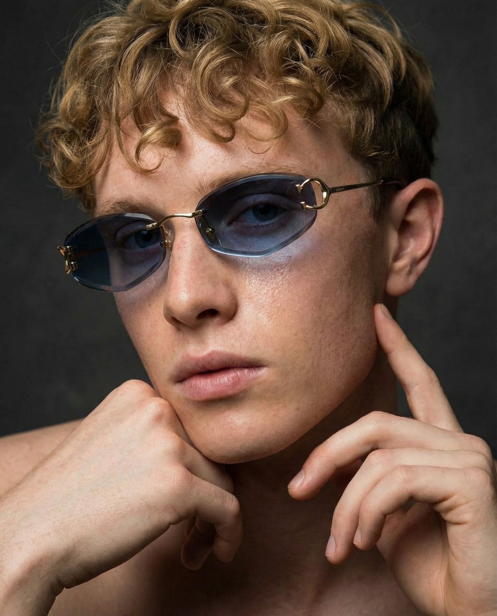 Clashier Beauty - Vichyluxury
