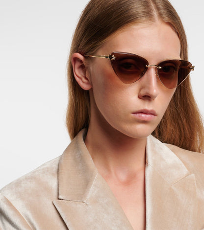 Clashier Luxury - Vichyluxury