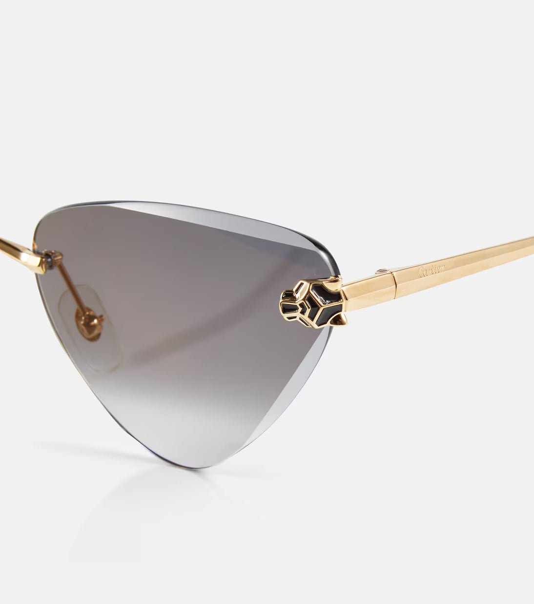 Clashier Luxury - Vichyluxury