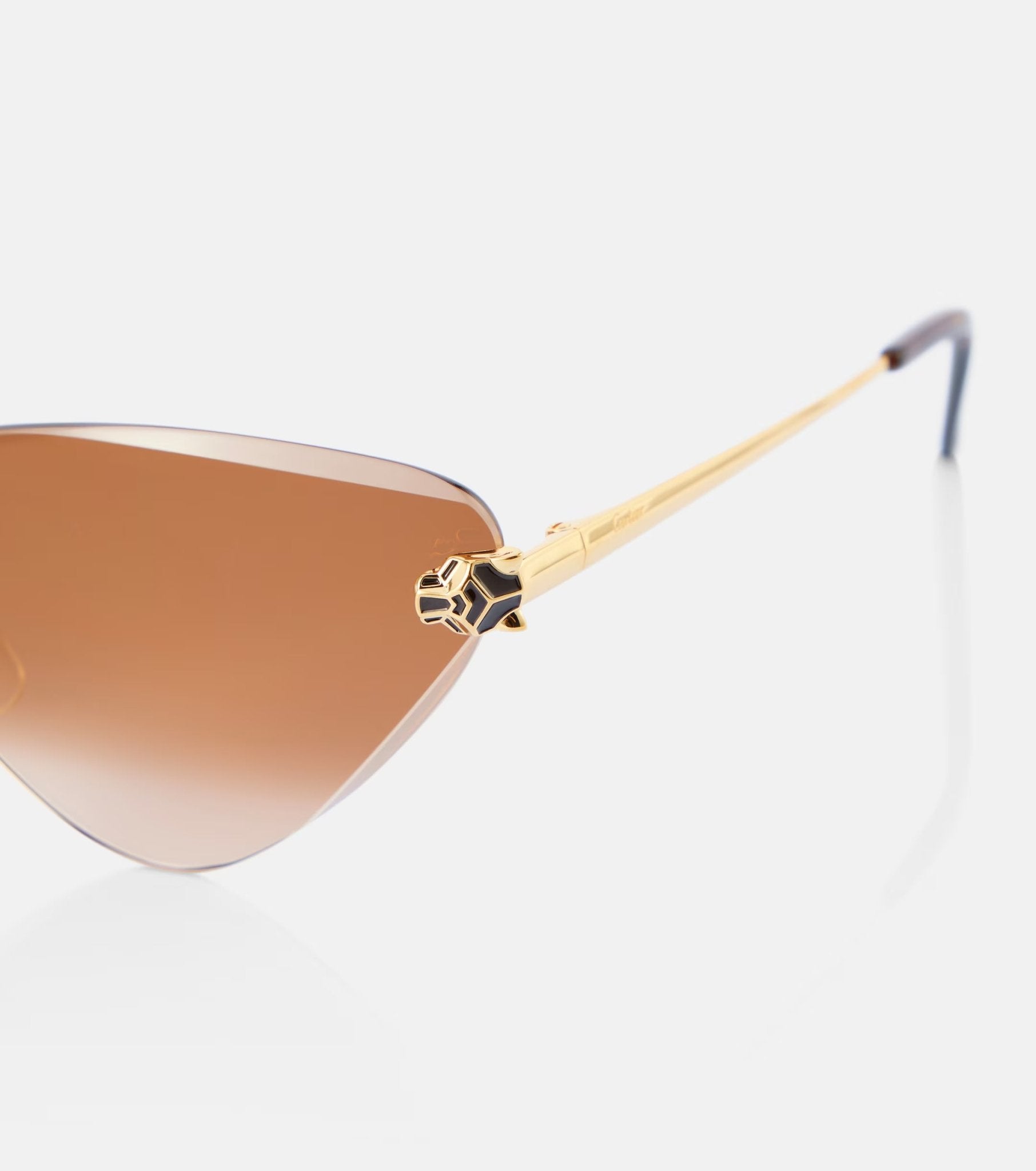 Clashier Luxury - Vichyluxury