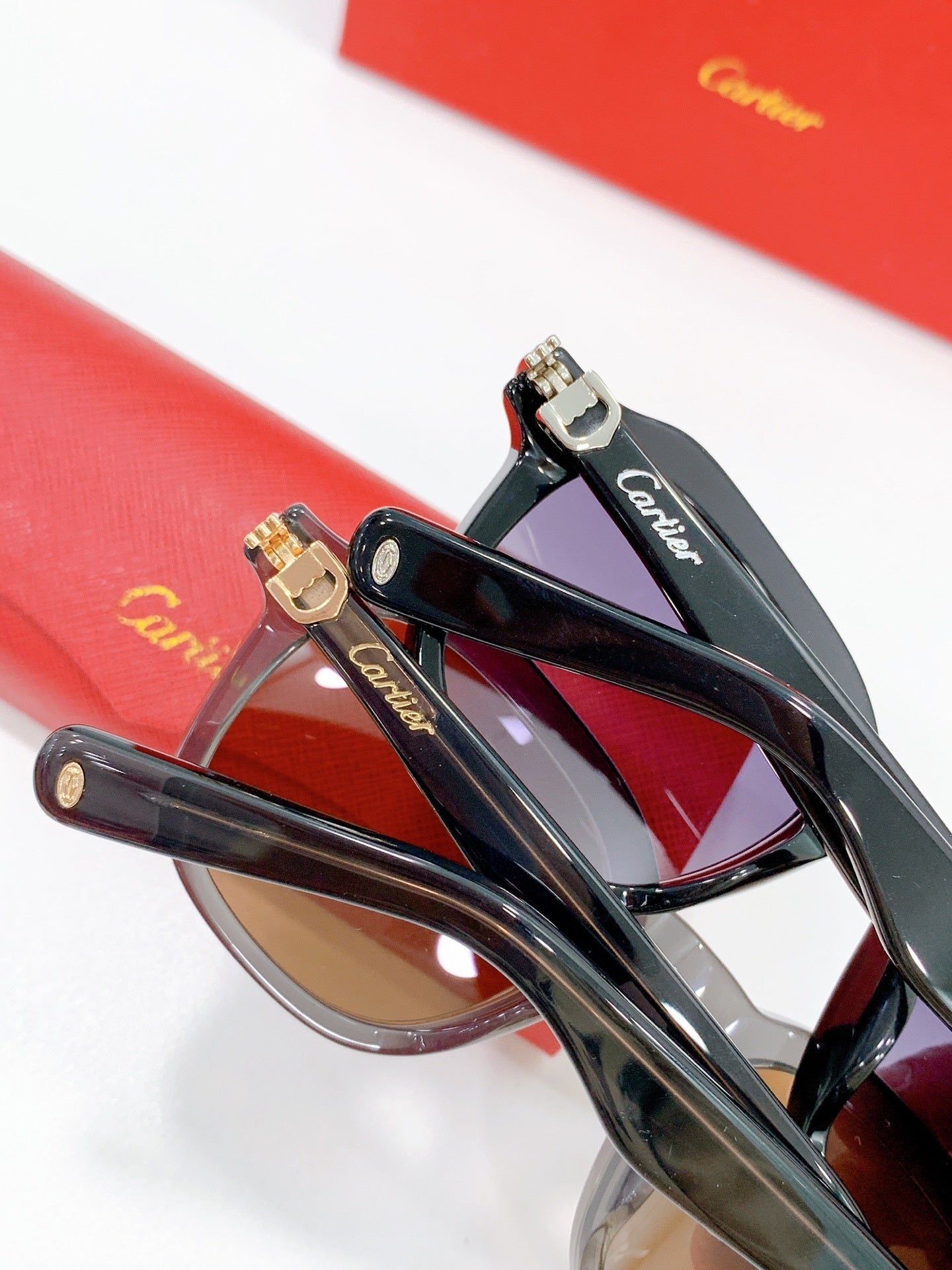 Clashier Signature - Vichyluxury