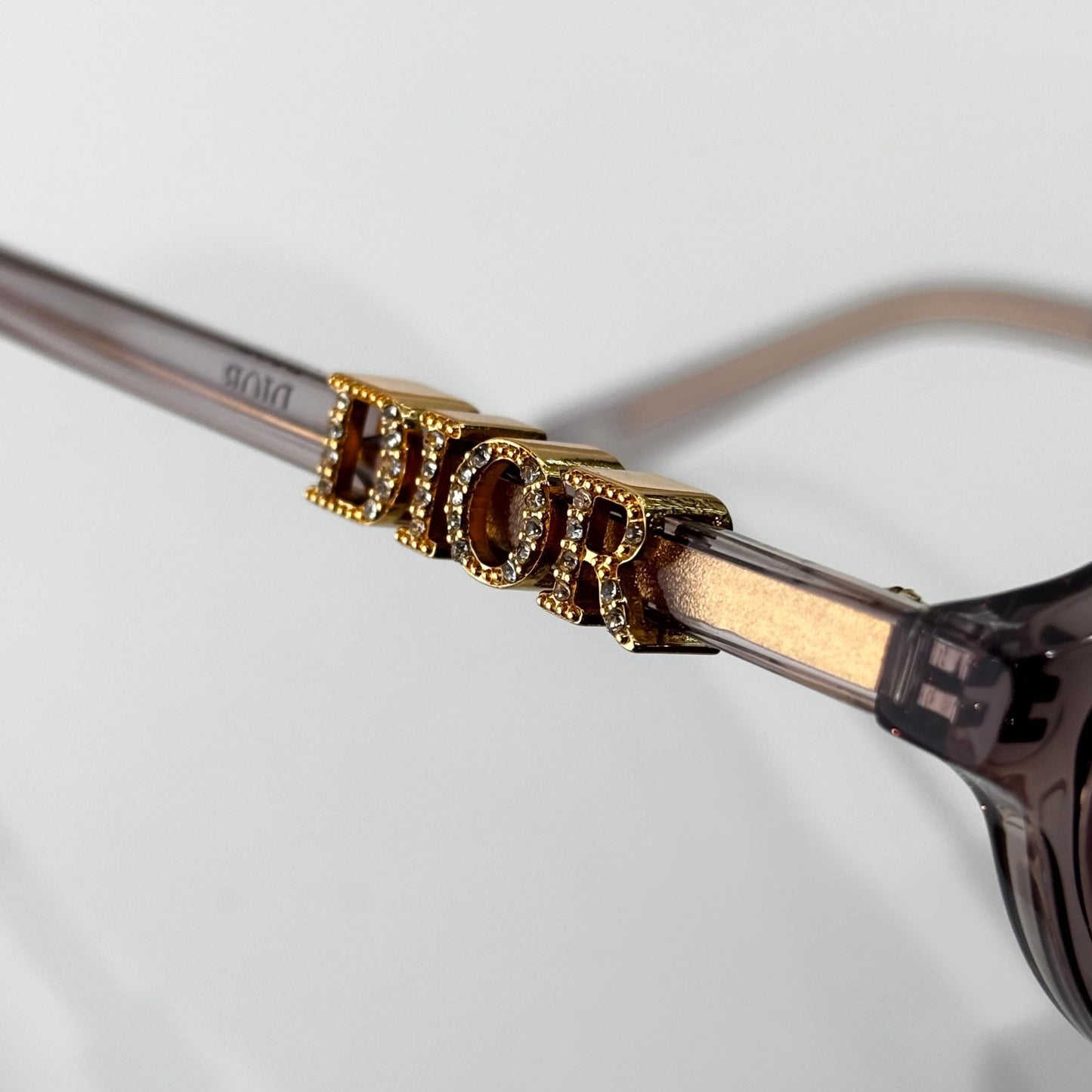 Dio Crystal Signature - Vichyluxury