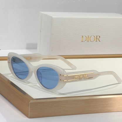 Dio Signature Oval - Vichyluxury
