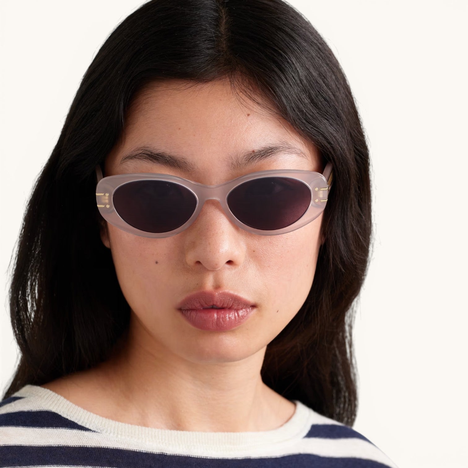 Dio Signature Oval - Vichyluxury