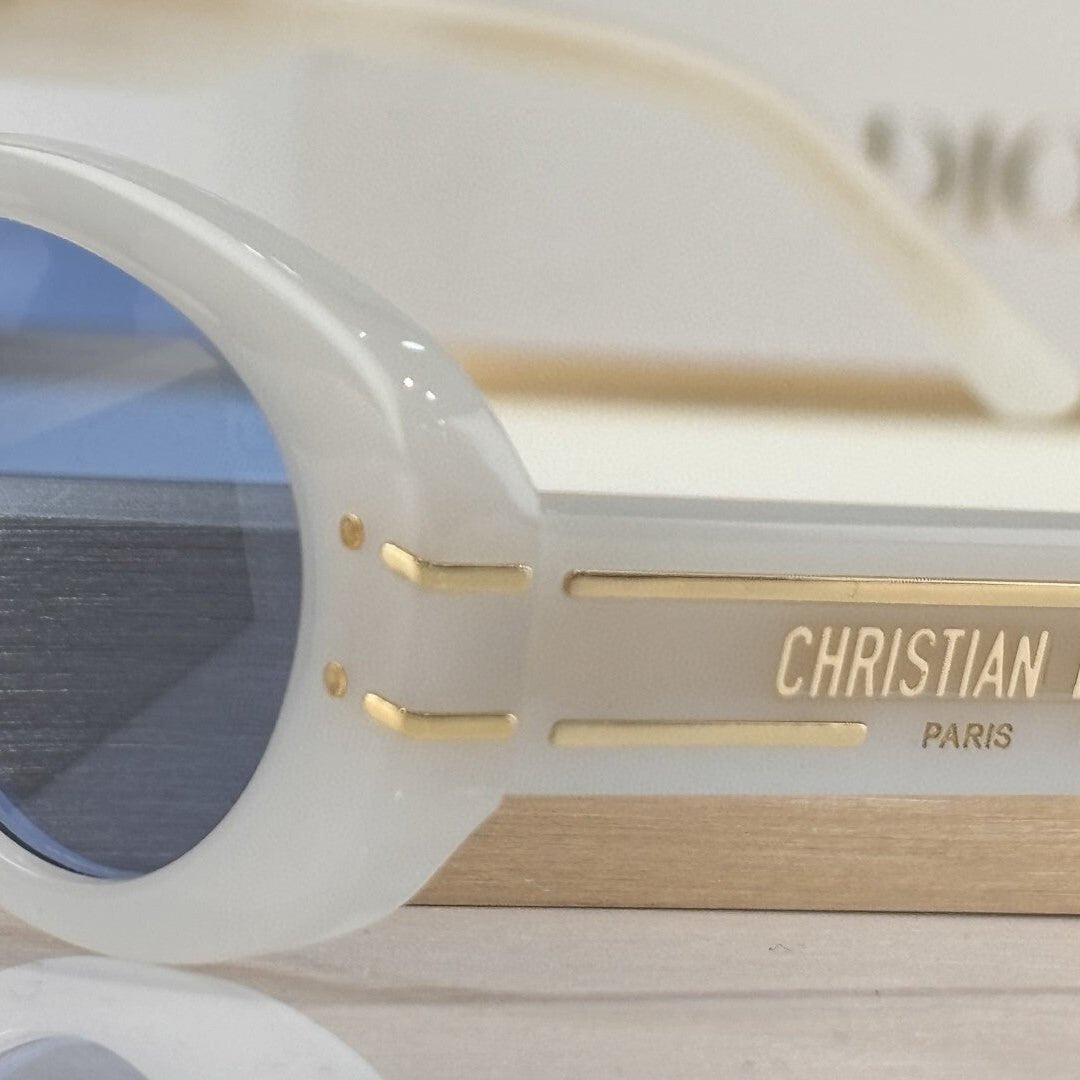 Dio Signature Oval - Vichyluxury