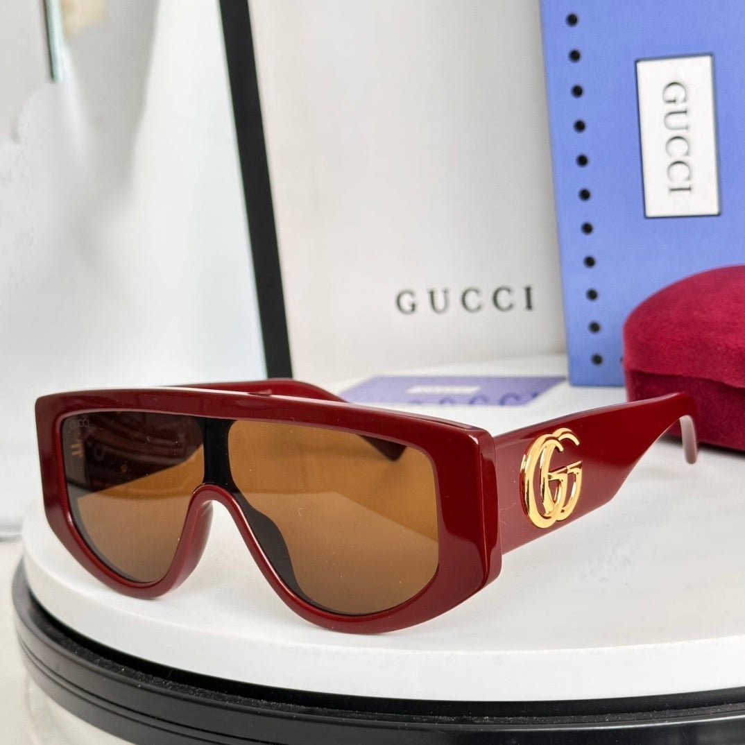 Gucc Red - Vichyluxury
