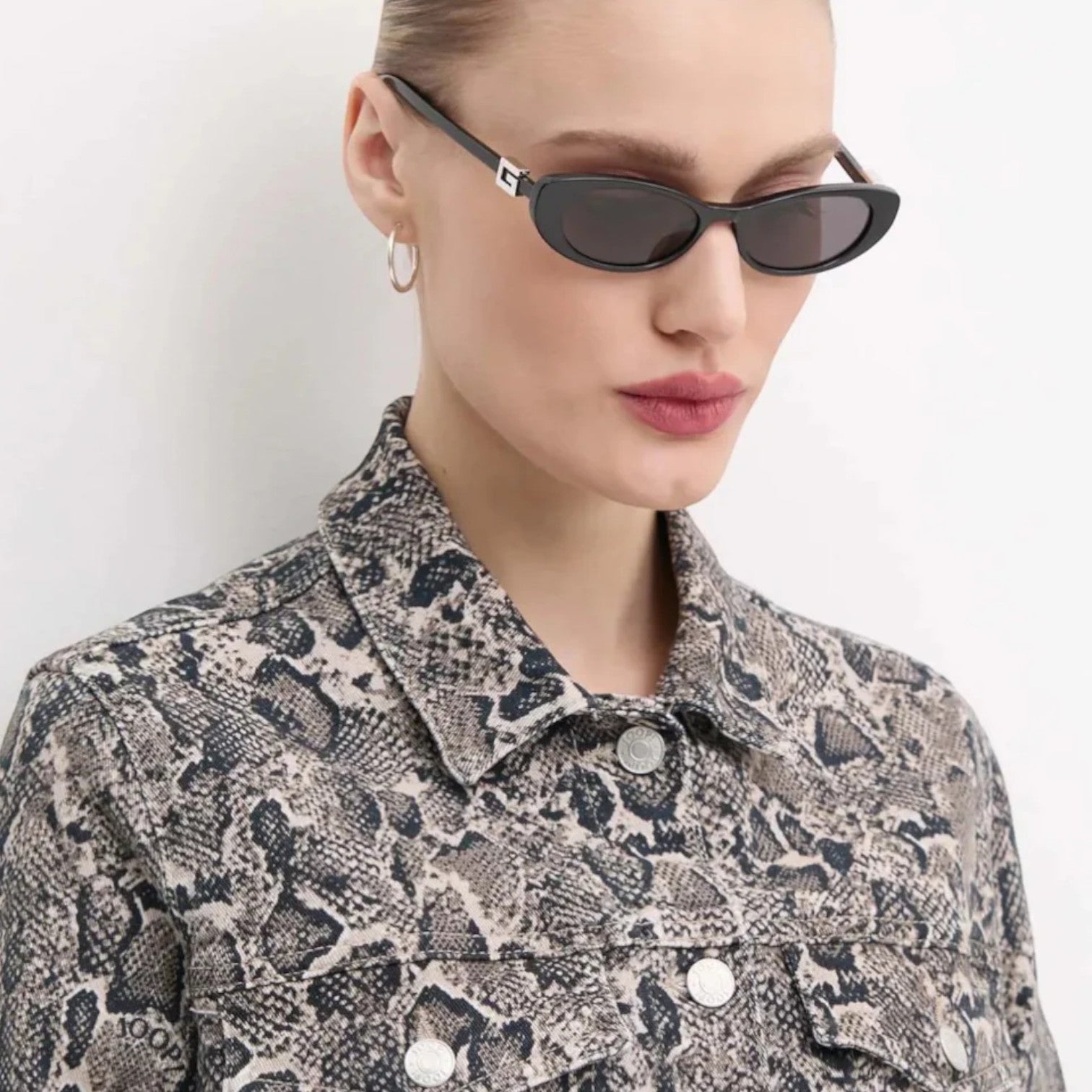 Guci Crystal Oval - Vichyluxury