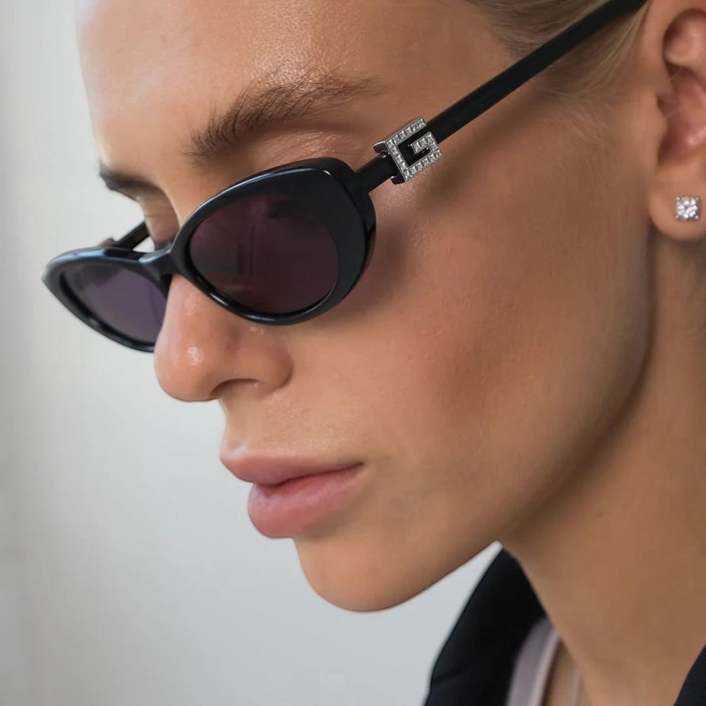 Guci Crystal Oval - Vichyluxury