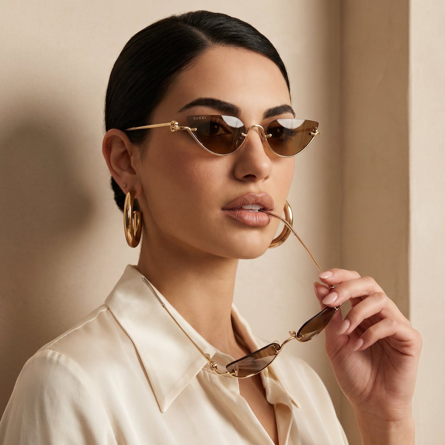 Guci Runway Cat - Eye - Vichyluxury