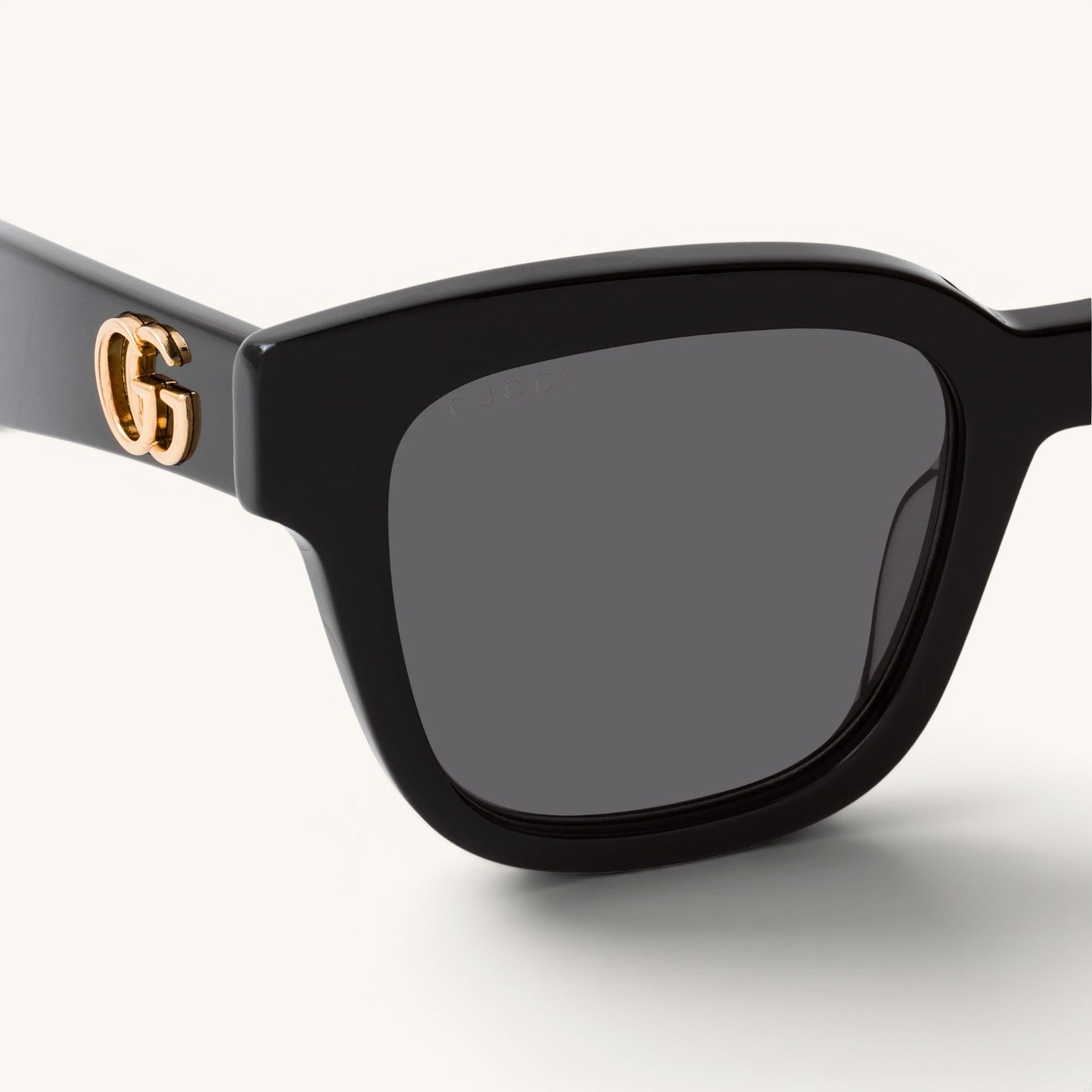 Guci Signature Square - Vichyluxury