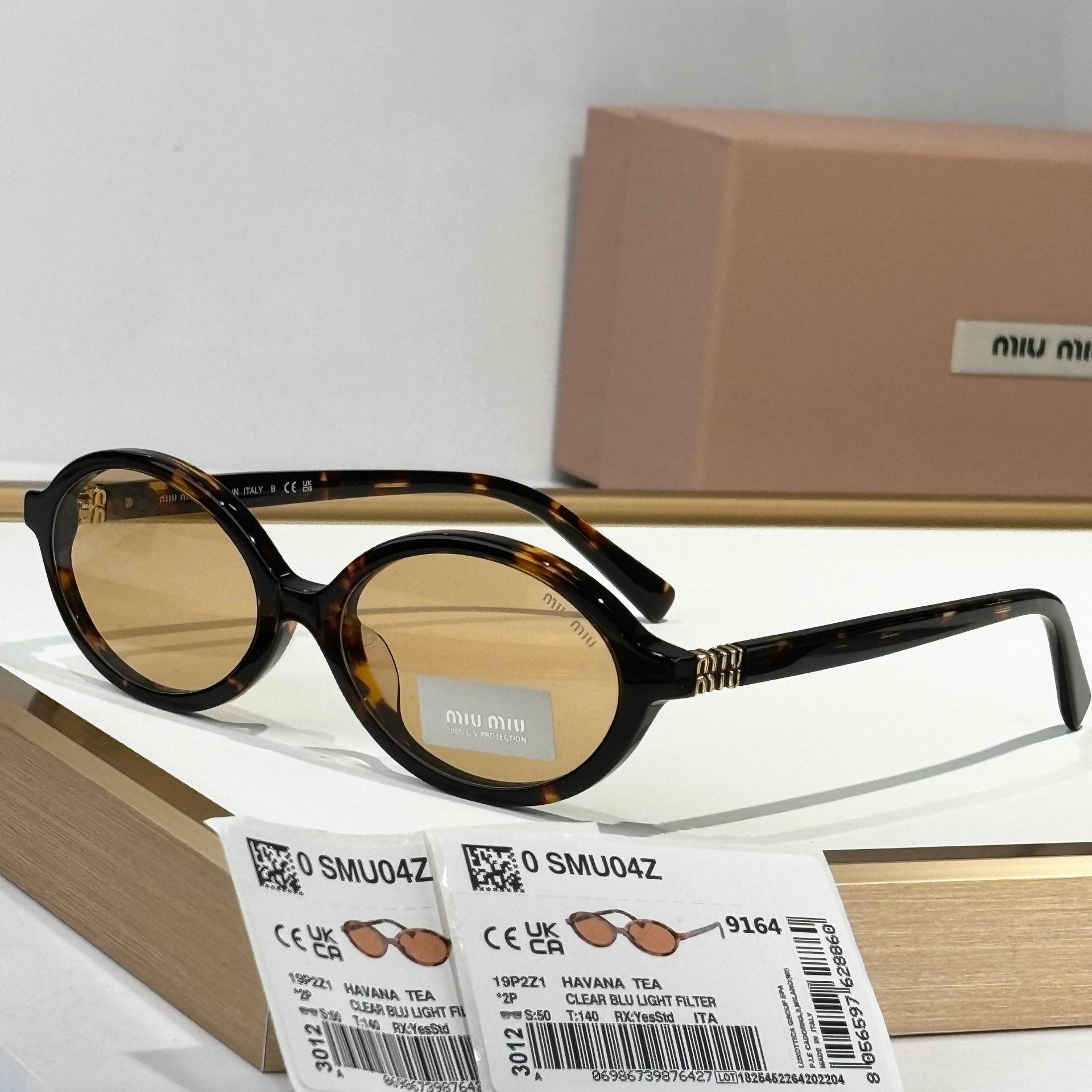 Myu Myu Glimpse Black - Vichyluxury