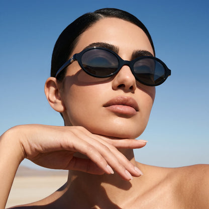 Myu Myu Glimpse Black - Vichyluxury