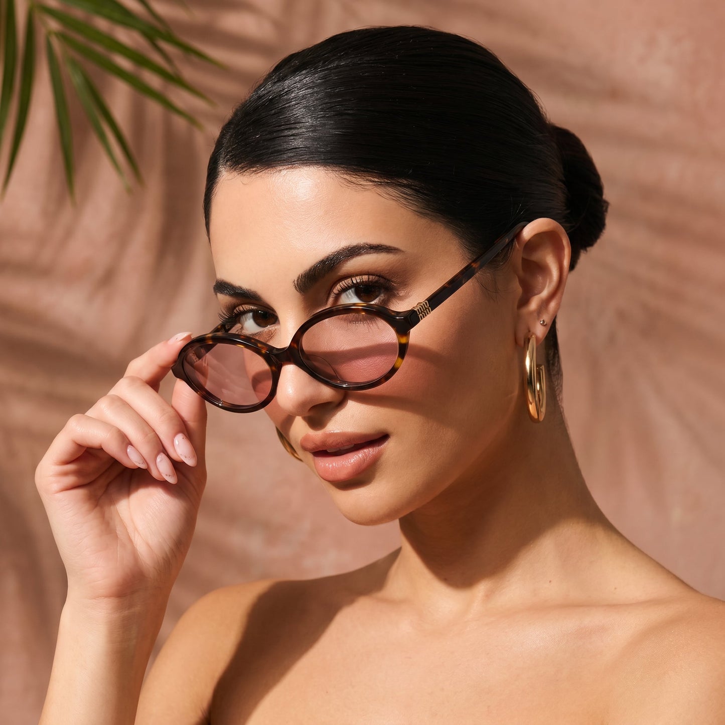 Myu Myu Glimpse Black - Vichyluxury