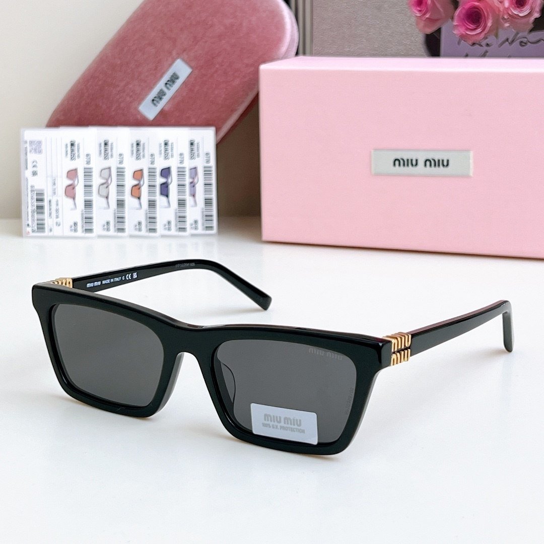 Myu Myu Seduction Square - Vichyluxury