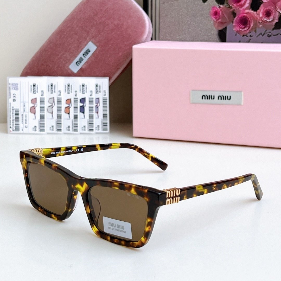 Myu Myu Seduction Square - Vichyluxury