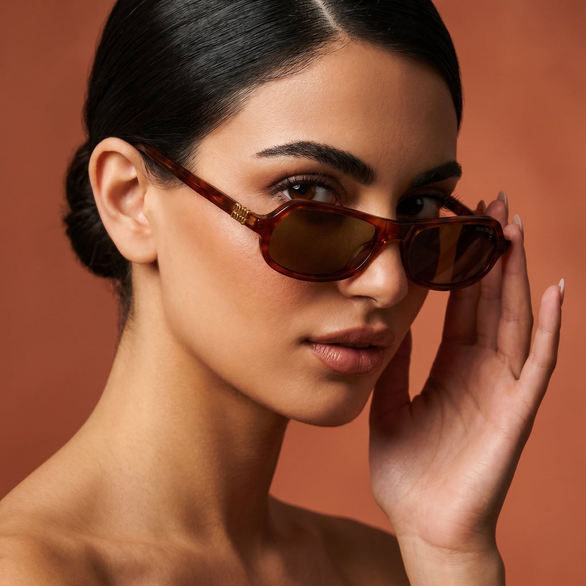 Myu Myu Sporty Retro - Vichyluxury