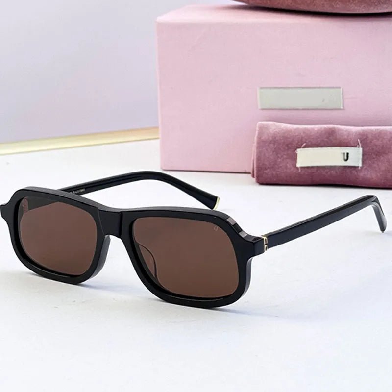 Myu Myu Sporty Retro - Vichyluxury