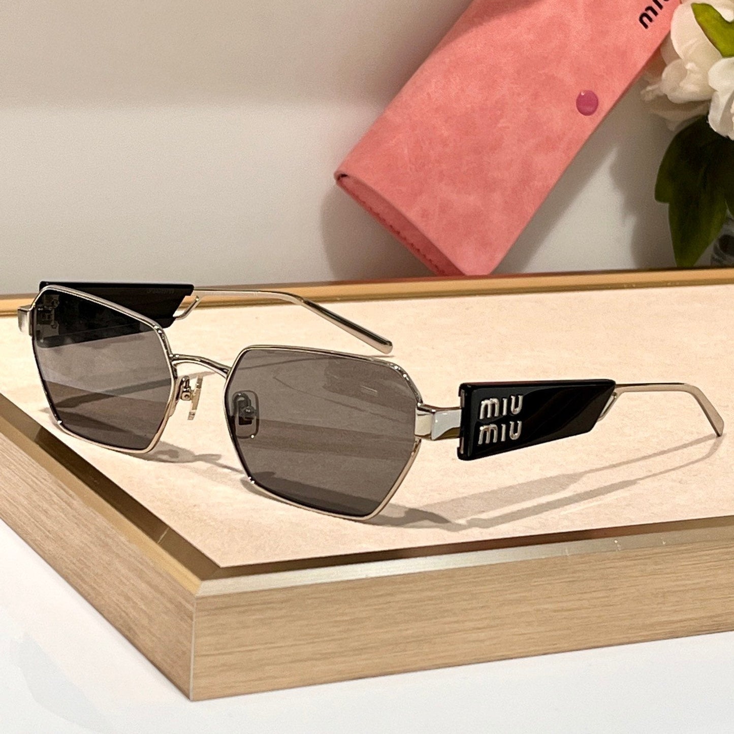 Myu Myu Tortoise Oval