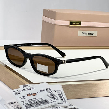 Myu Myu Black Oval