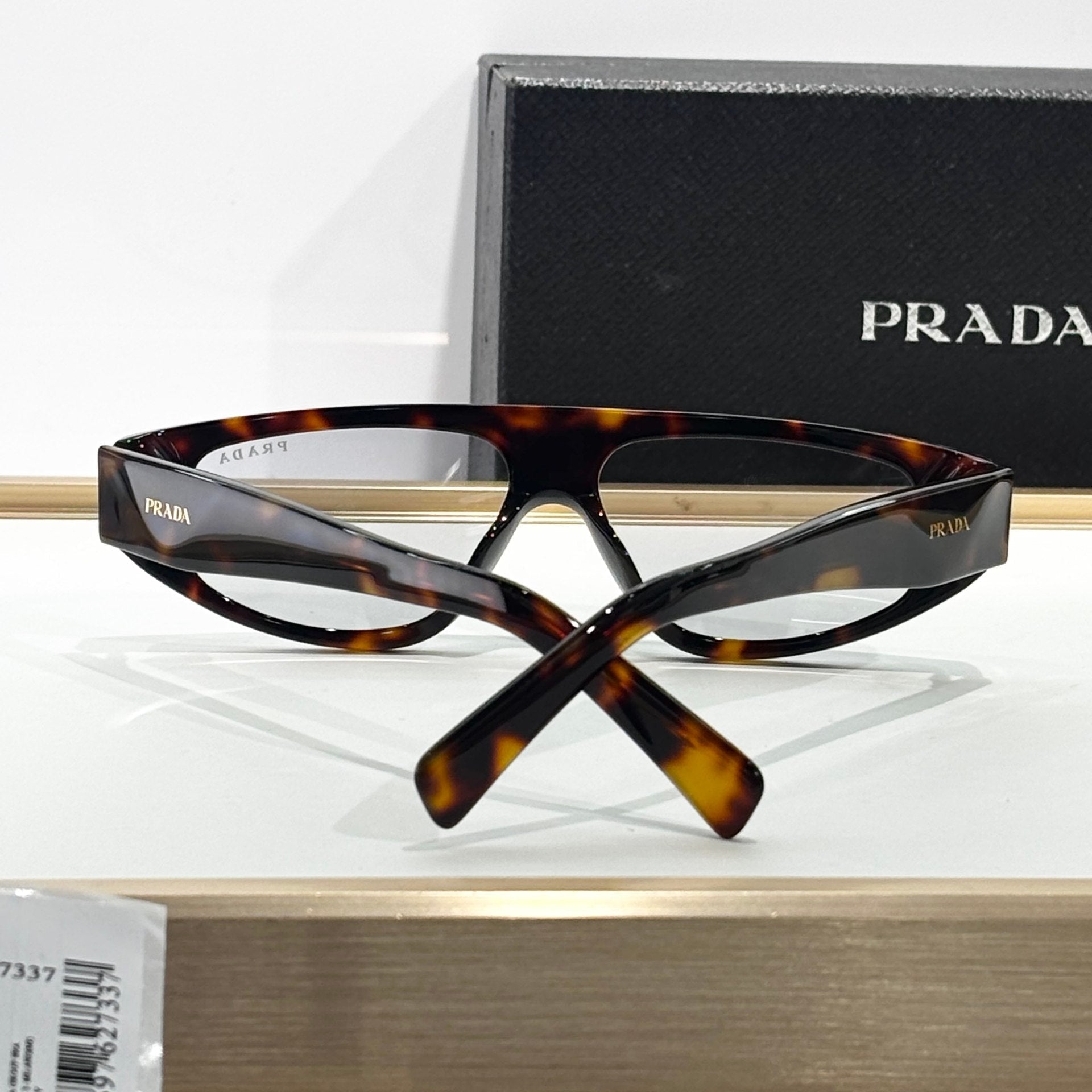 Prad Cyber Shield Noir - Vichyluxury