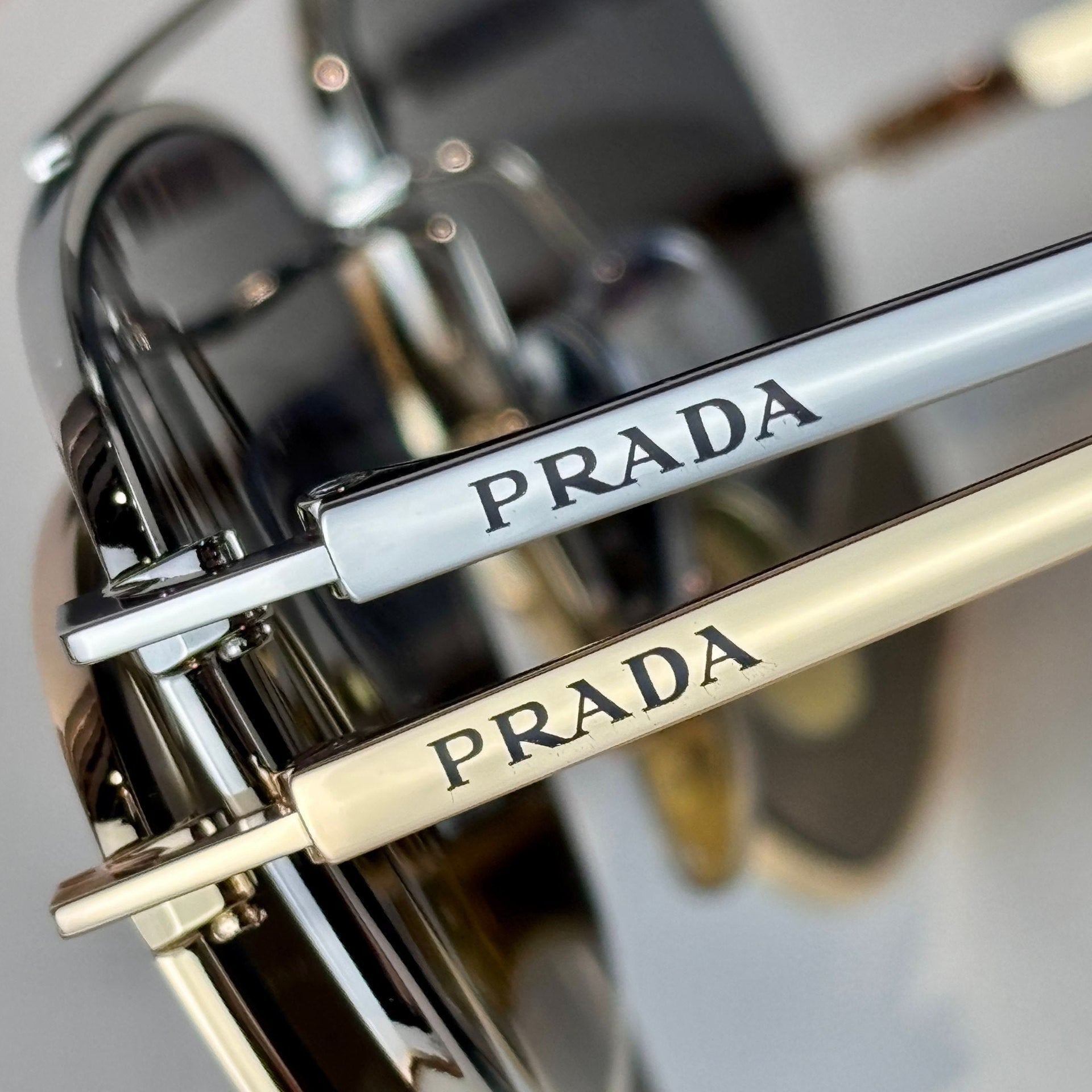 Prad Geometric Aviator - Vichyluxury