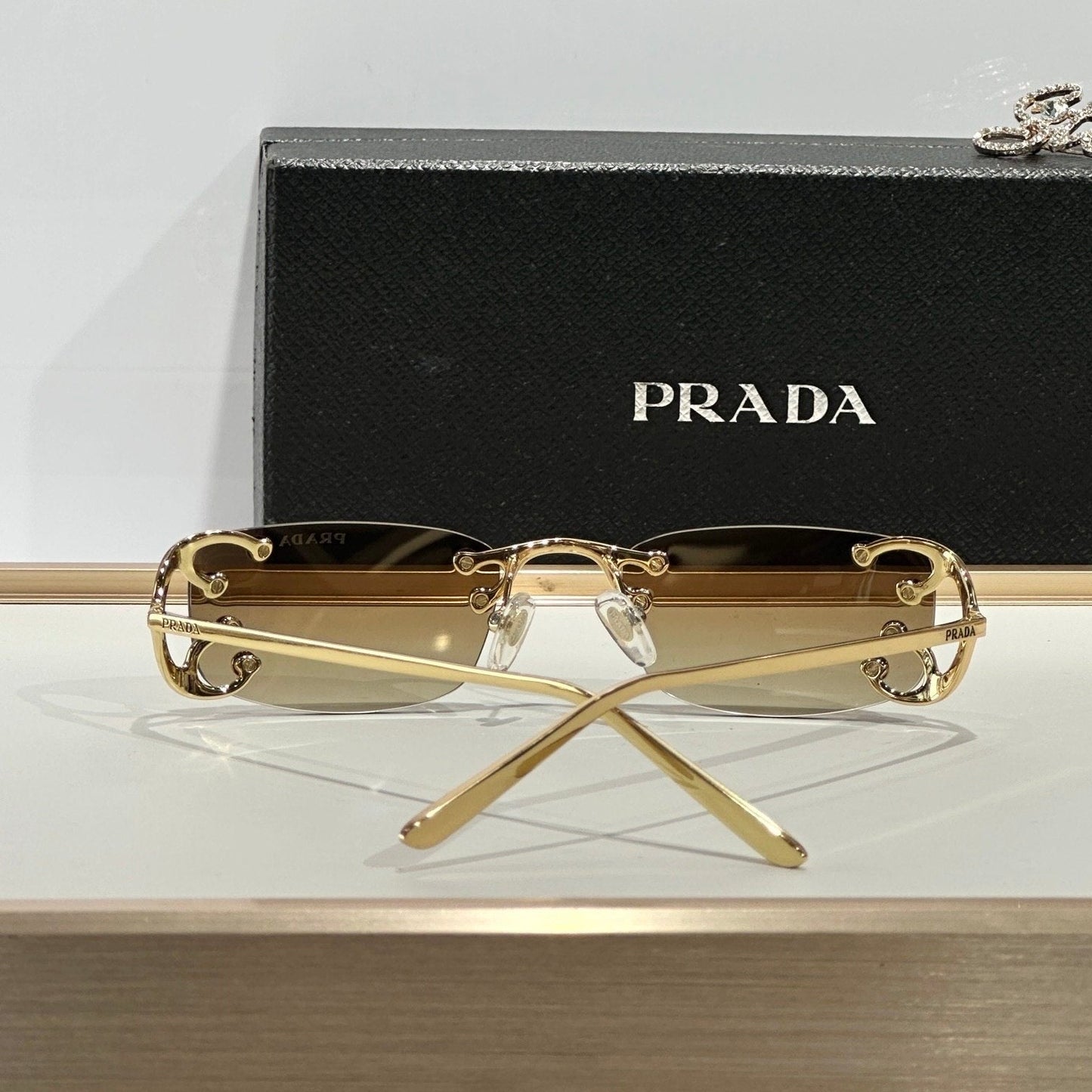 Prad Rimless Studded - Vichyluxury