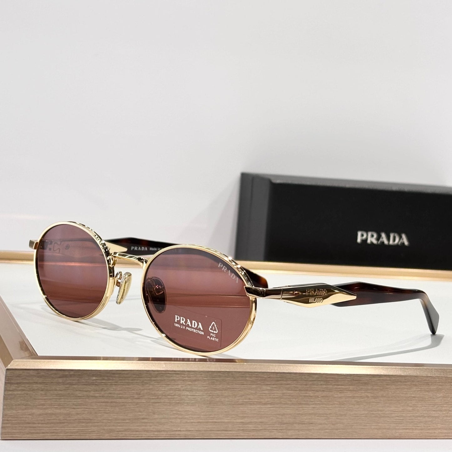 Prad Symbole Oval Metal - Vichyluxury