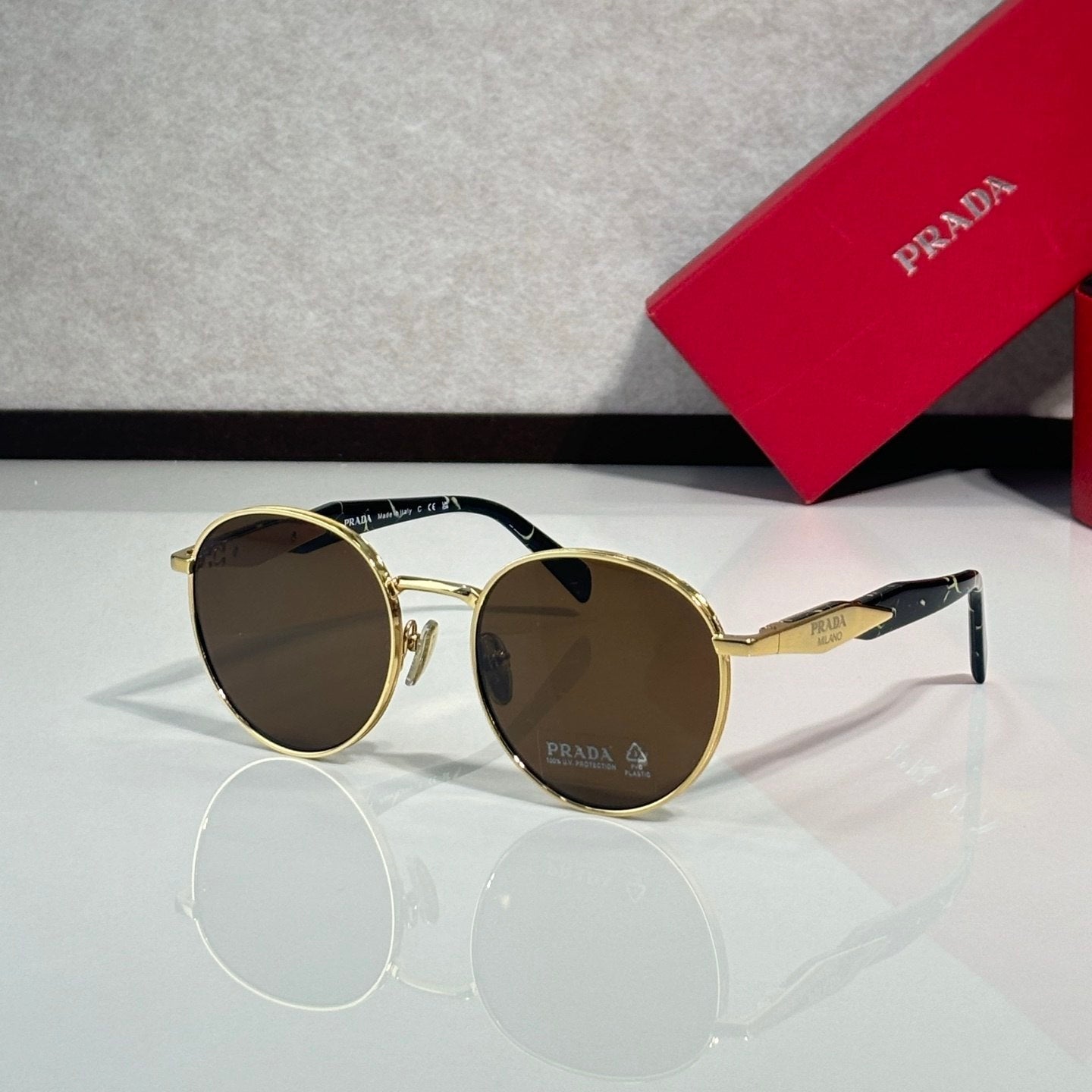 Prad Symbole Round Metal - Vichyluxury