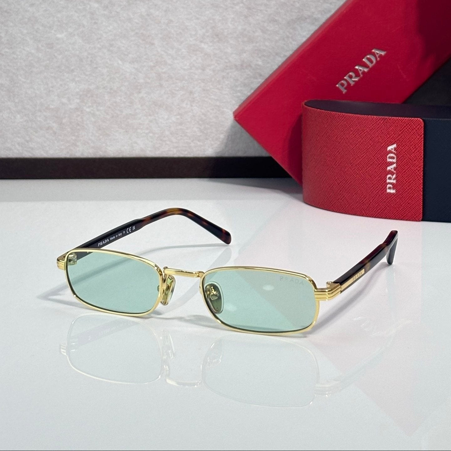 Prad Vintage Metal Rectangle - Vichyluxury