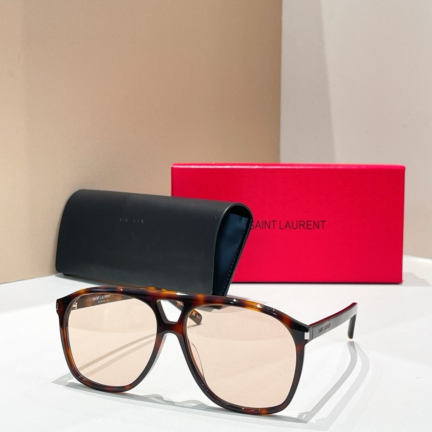 Sain Lauren Bold Aviator - Vichyluxury