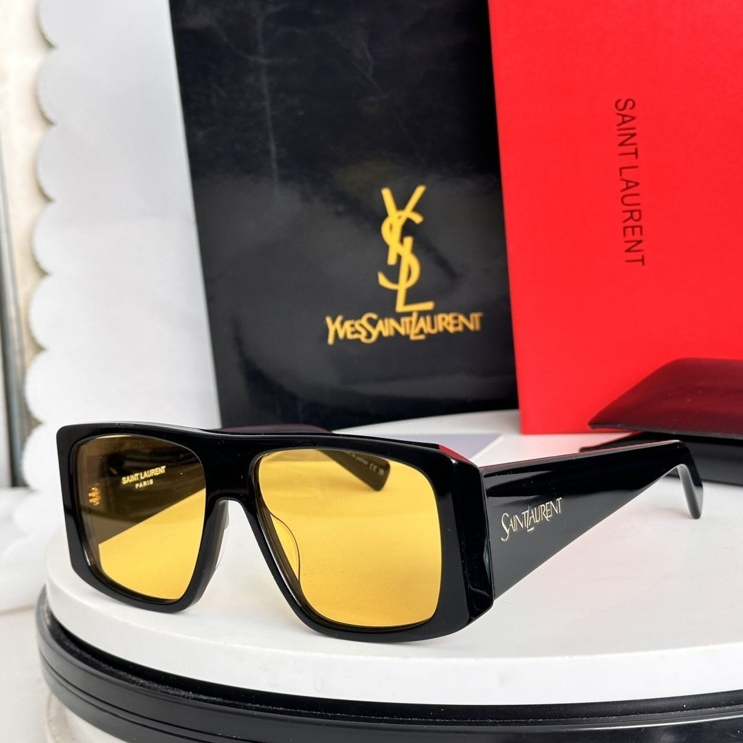 Sain Lauren Bold Shield - Vichyluxury