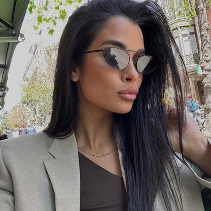 Sain Lauren Sleek Oval Aviator - Vichyluxury
