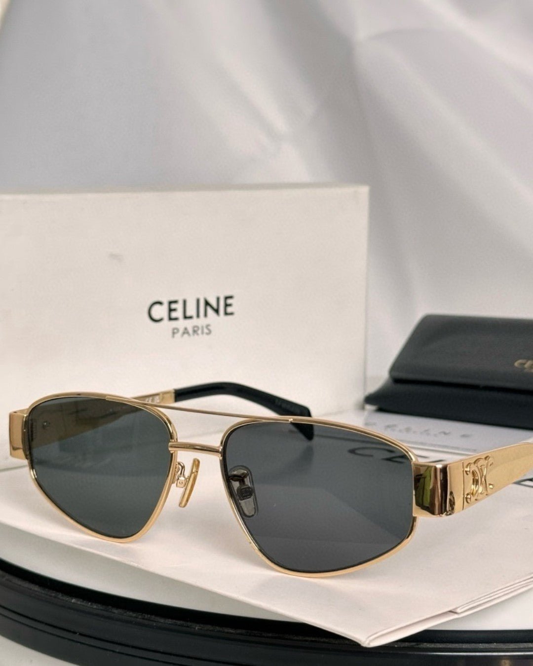 Selene Orlisse - Vichyluxury