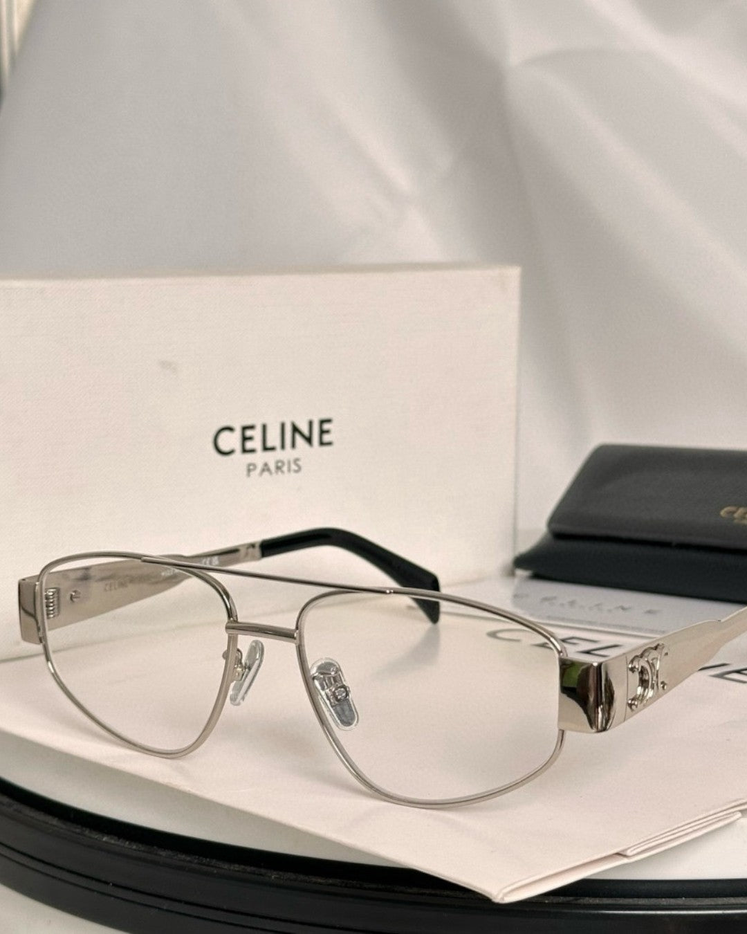Selene Orlisse - Vichyluxury