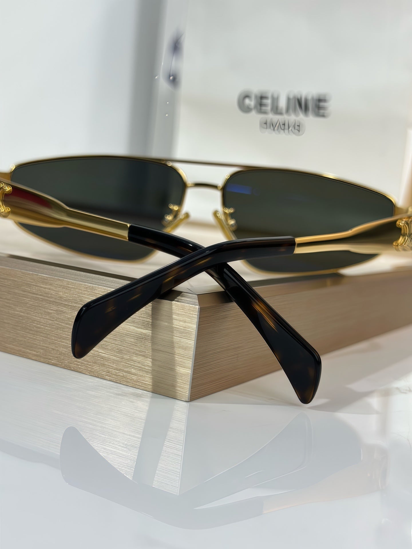 Selinm Bold Geometric - Vichyluxury