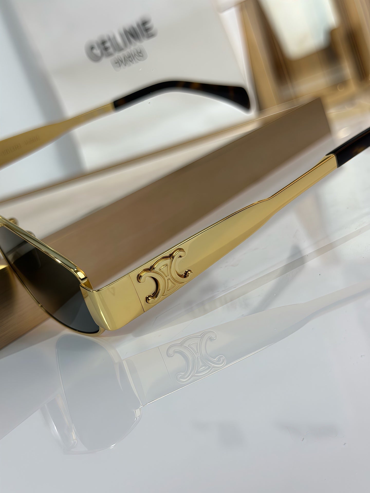 Selinm Bold Geometric - Vichyluxury