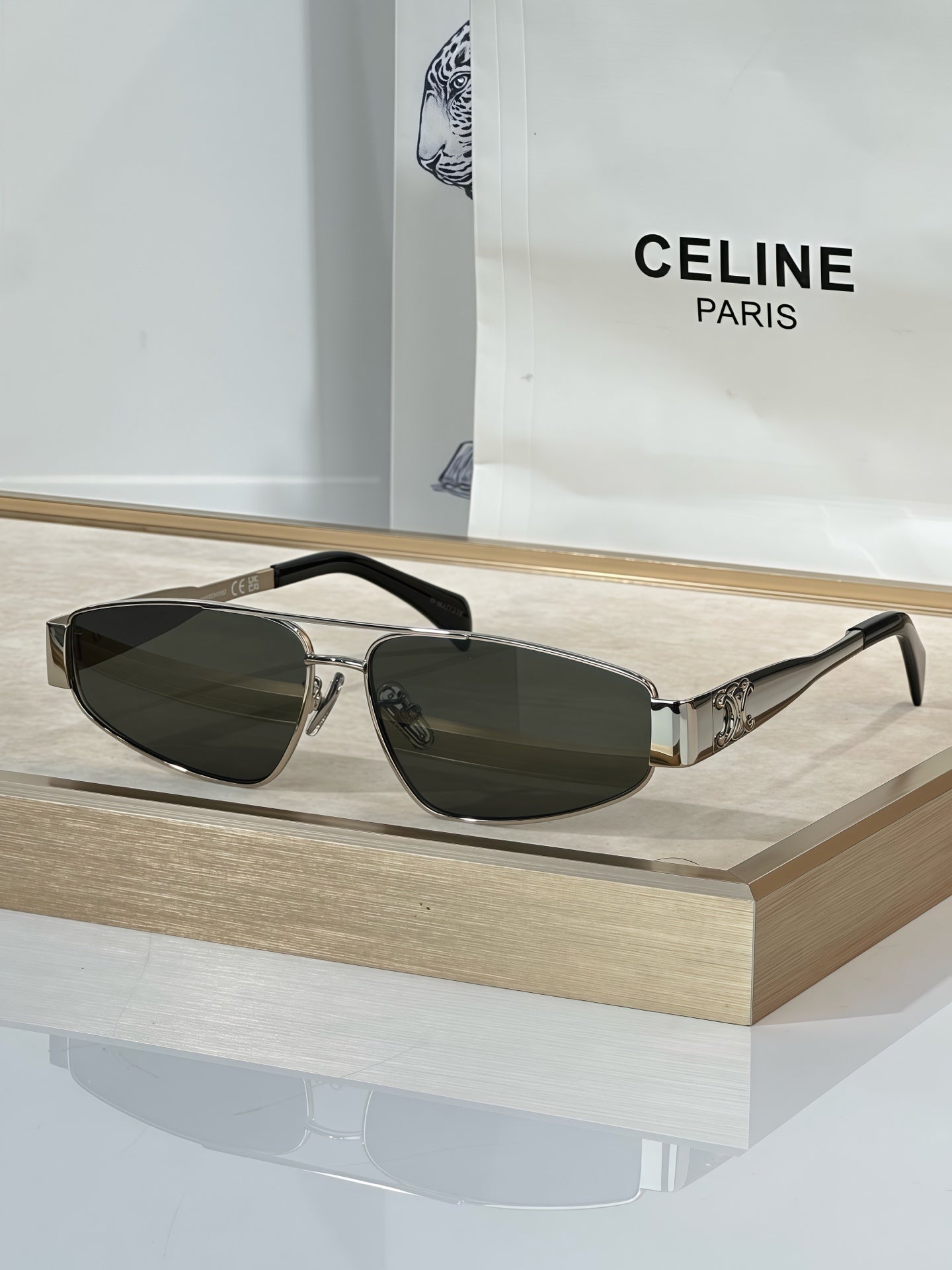 Selinm Bold Geometric - Vichyluxury