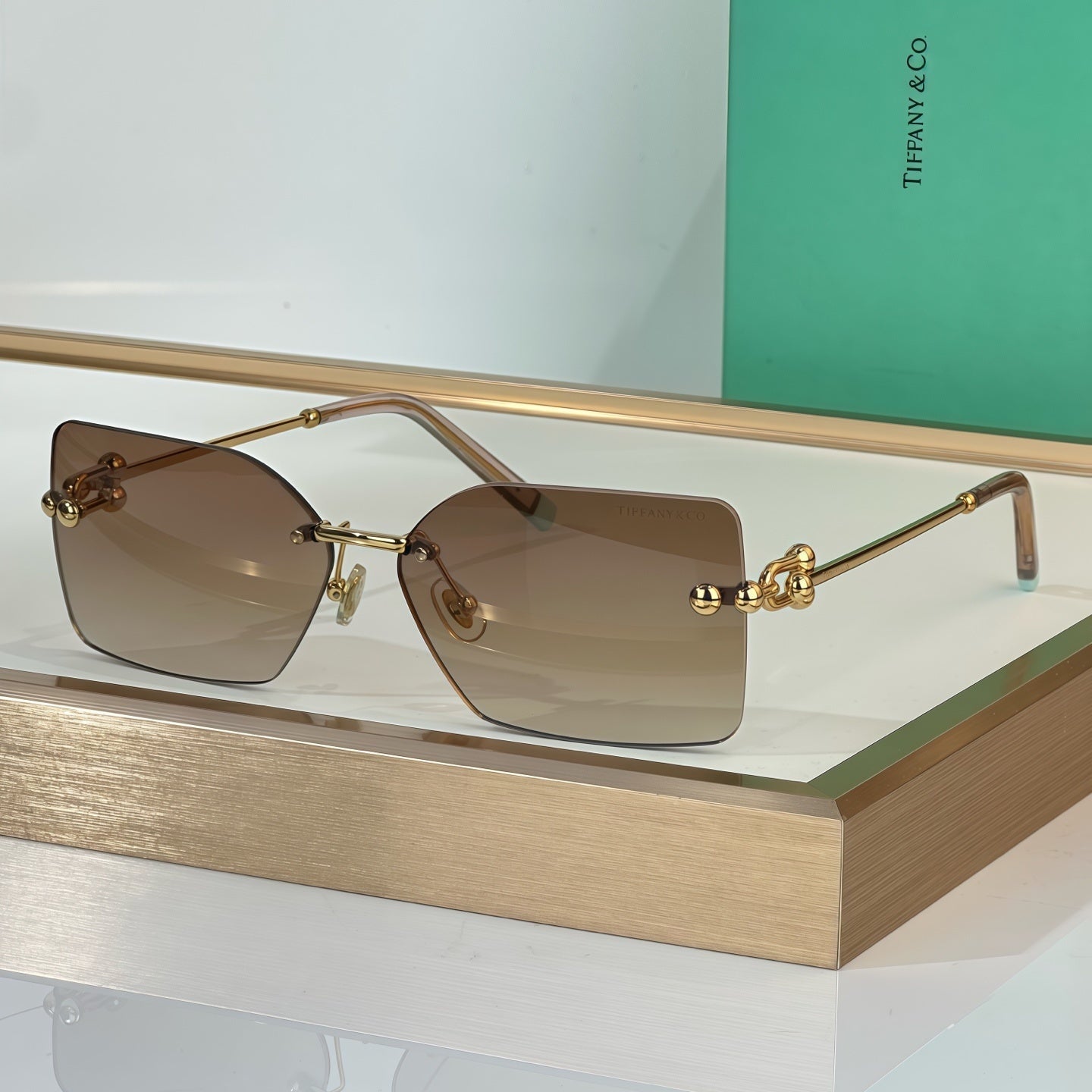 Tiff & Co. HardWear Rimless - Vichyluxury
