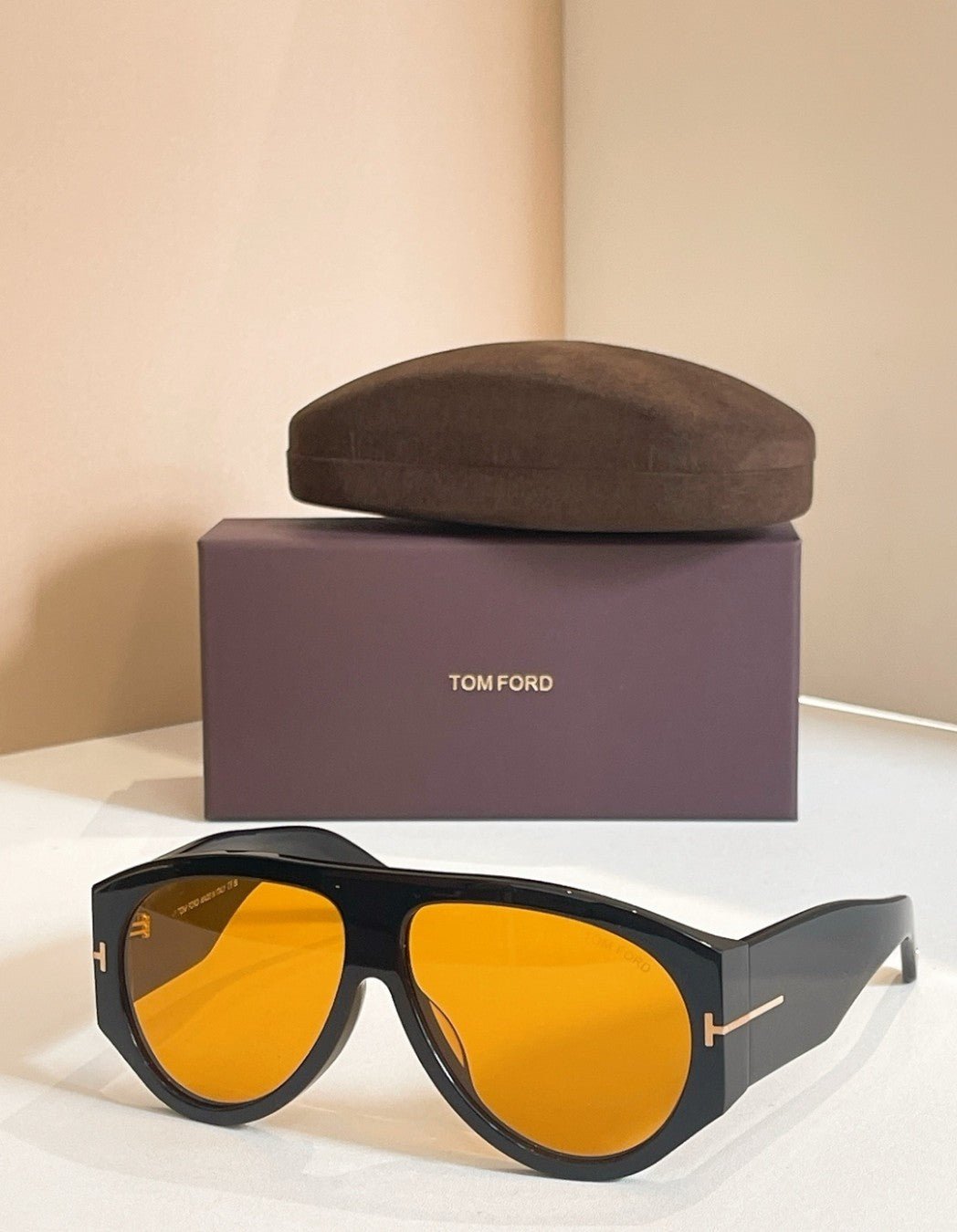 Tom Bixi - Vichyluxury