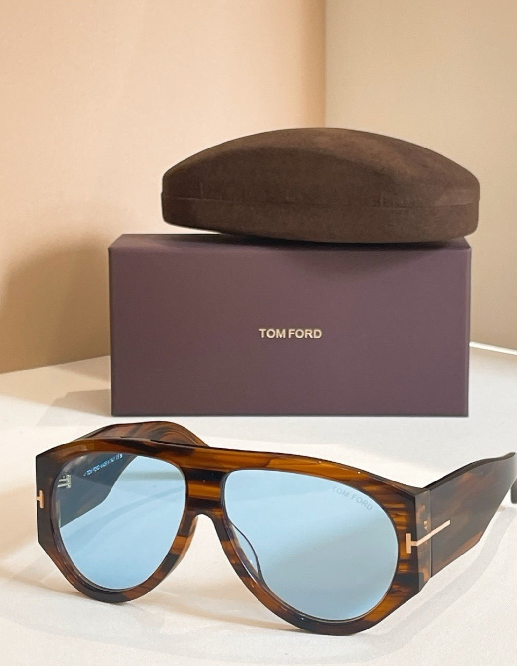 Tom Bixi - Vichyluxury
