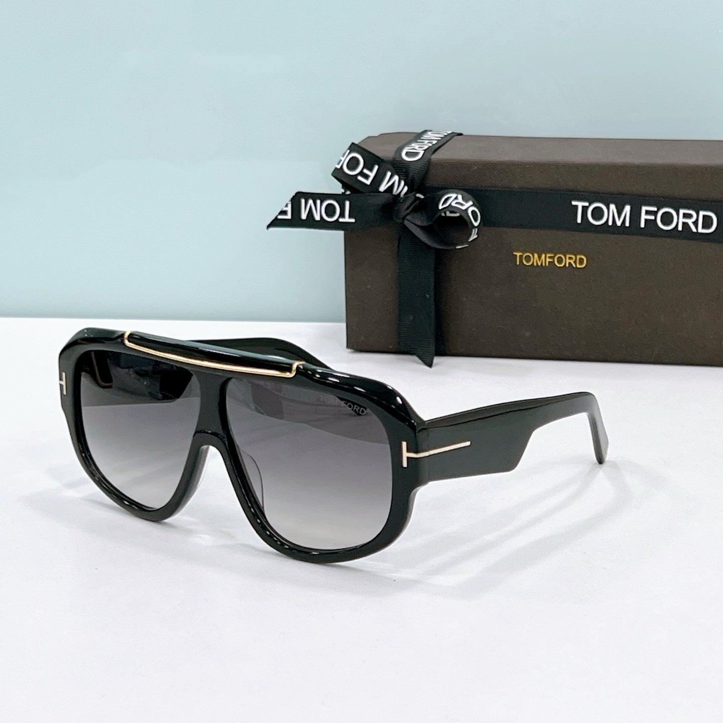 Tom Bold Shield Aviator - Vichyluxury