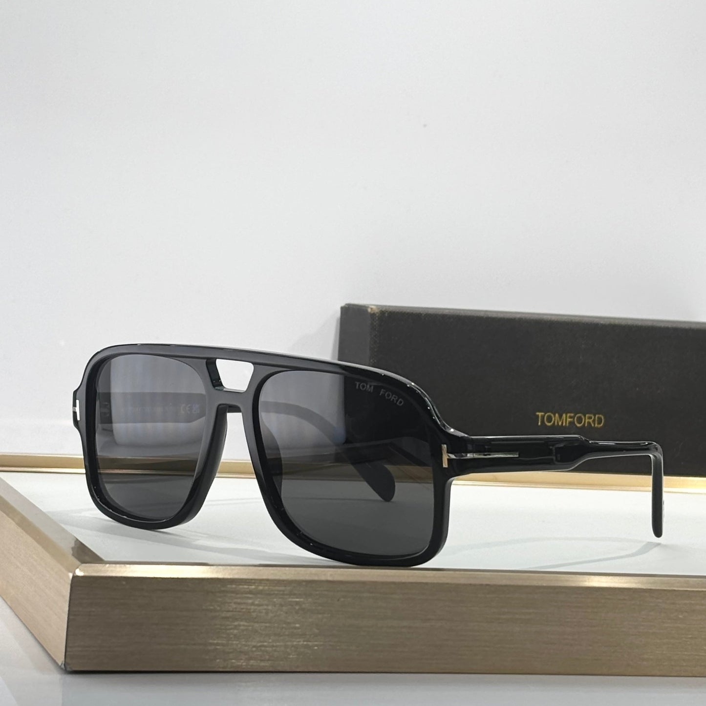 Tom Retro Aviator - Vichyluxury