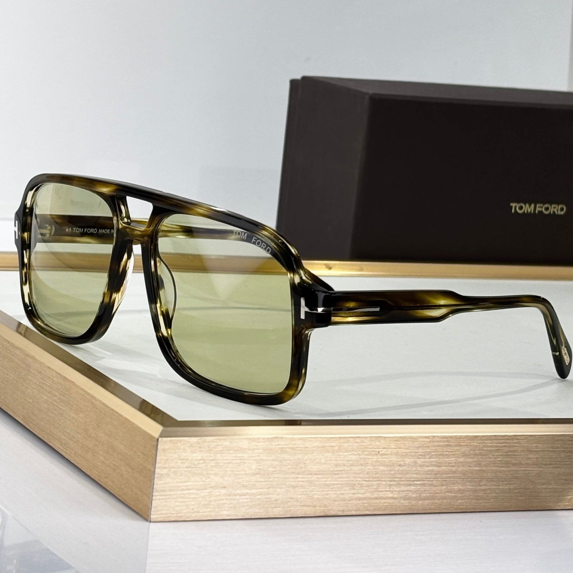 Tom Retro Aviator - Vichyluxury