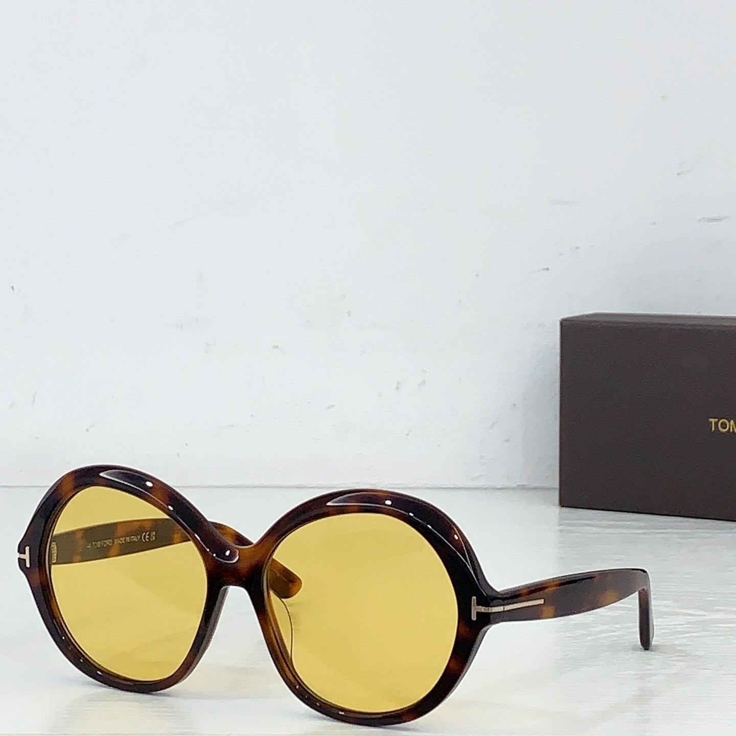 Tom Vintage Round - Vichyluxury