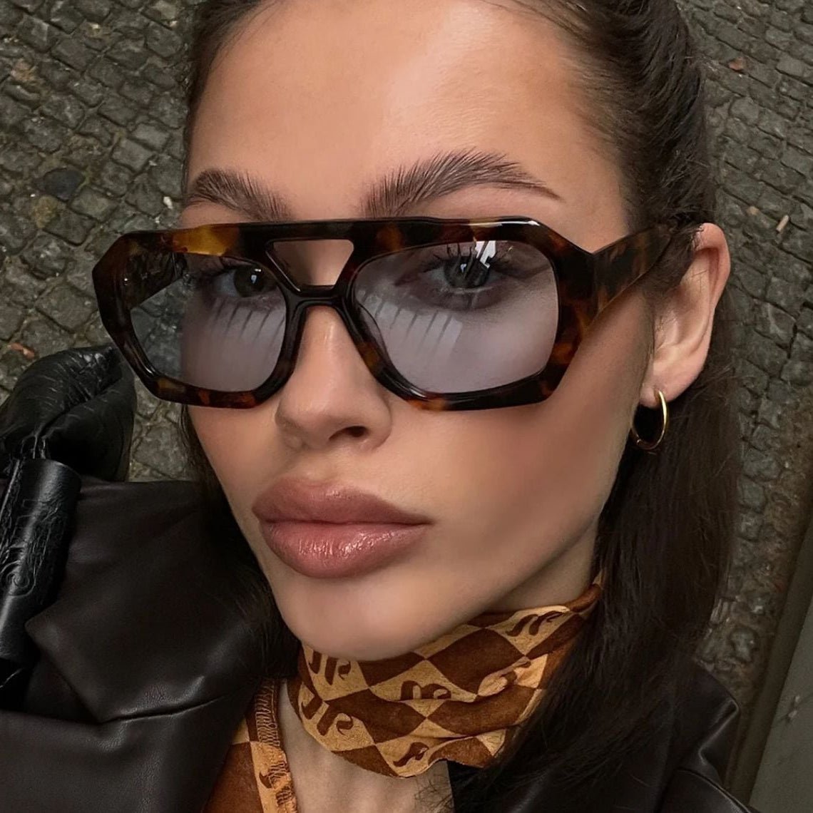 Vehla Bowie - Vichyluxury